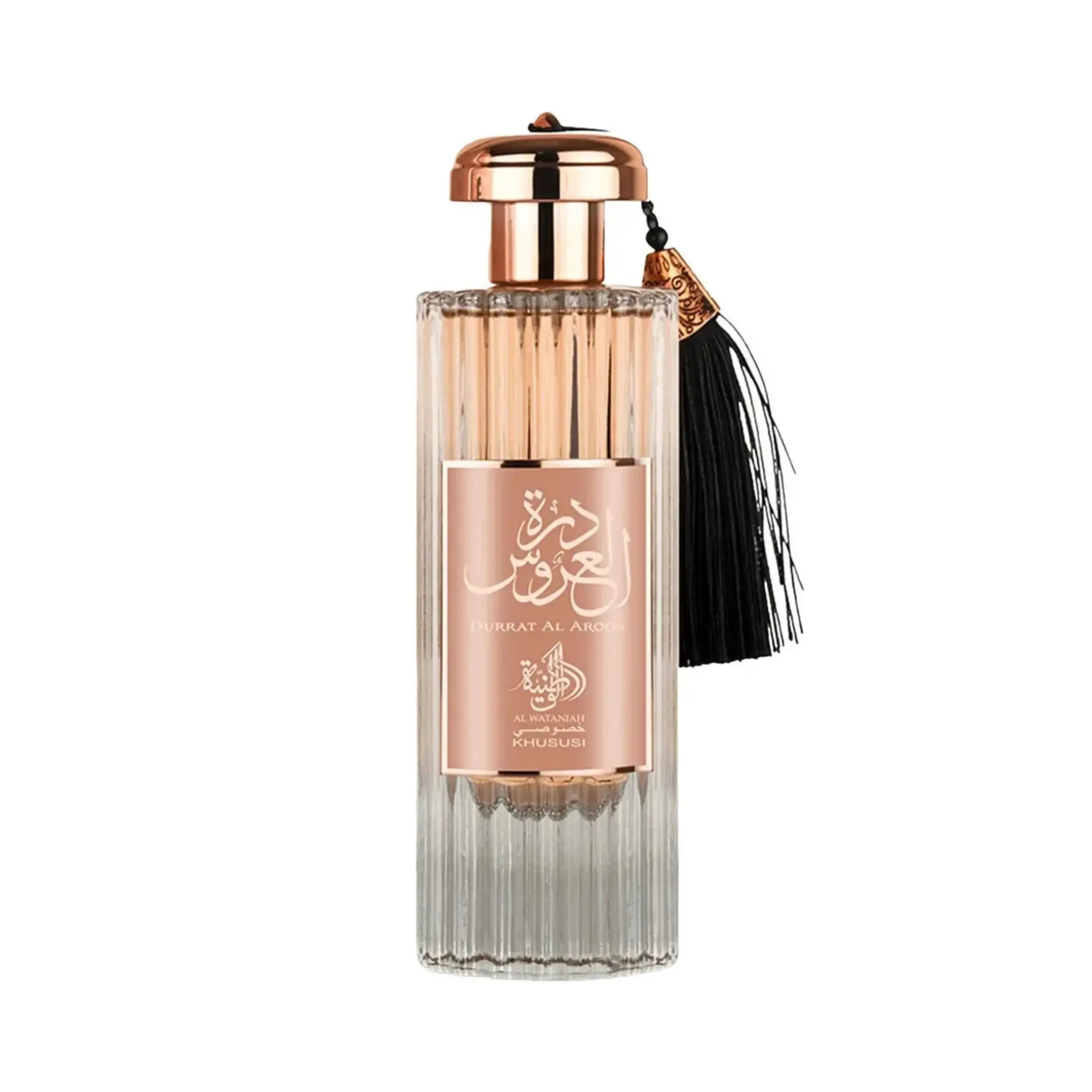 Al Wataniah Durrat Al Aroos オードパルファム 100ml/3.4fl.oz. - 高級アラビア香水のボトル、エレガントなデザイン、白い背景 - ボトルのみ