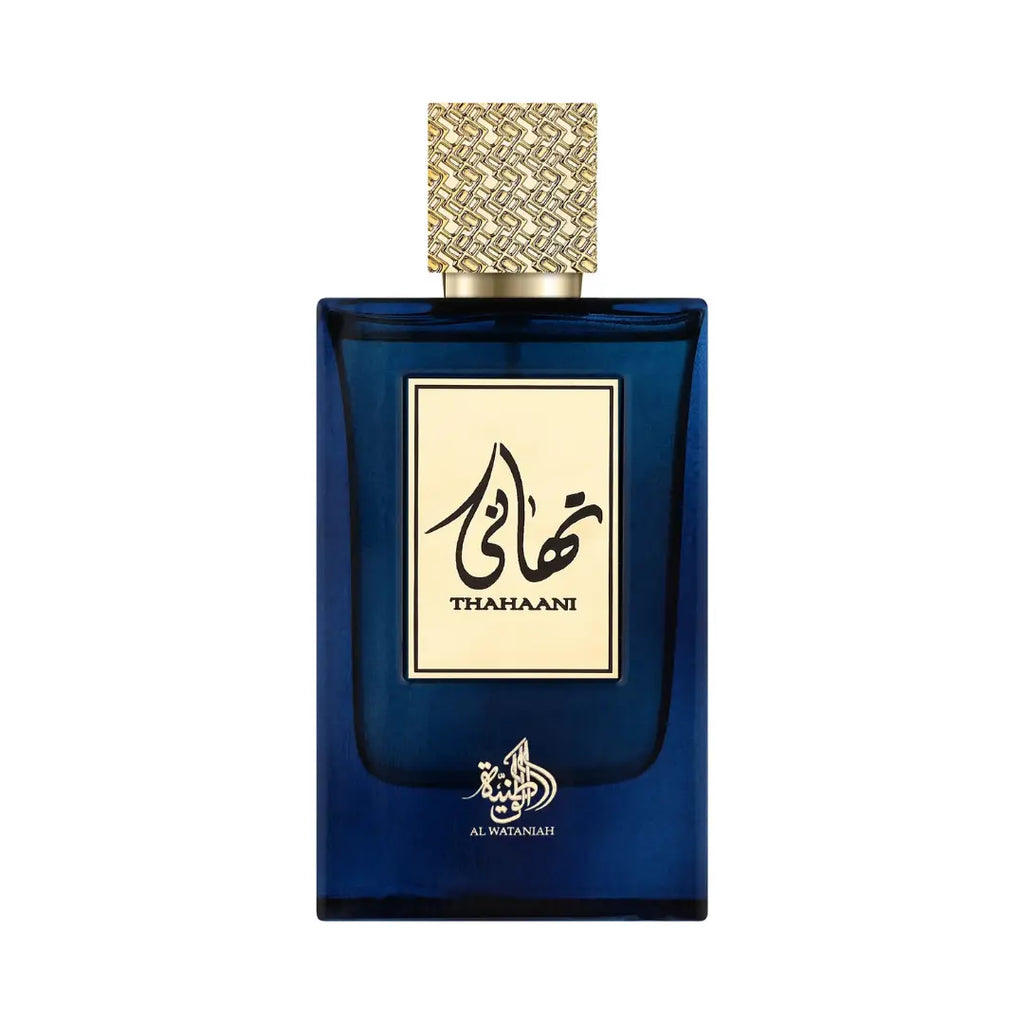 Al Wataniah Thahaani オードパルファム 100ml/3.4fl.oz. - 高級アラビア香水のボトル、エレガントなデザイン、白い背景 - ボトルのみ